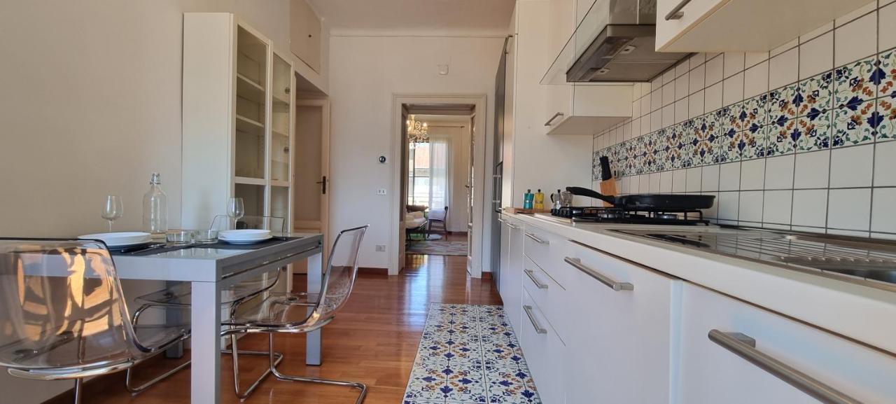 Joivy Light Flat Near Mudec Apartment Milan Luaran gambar