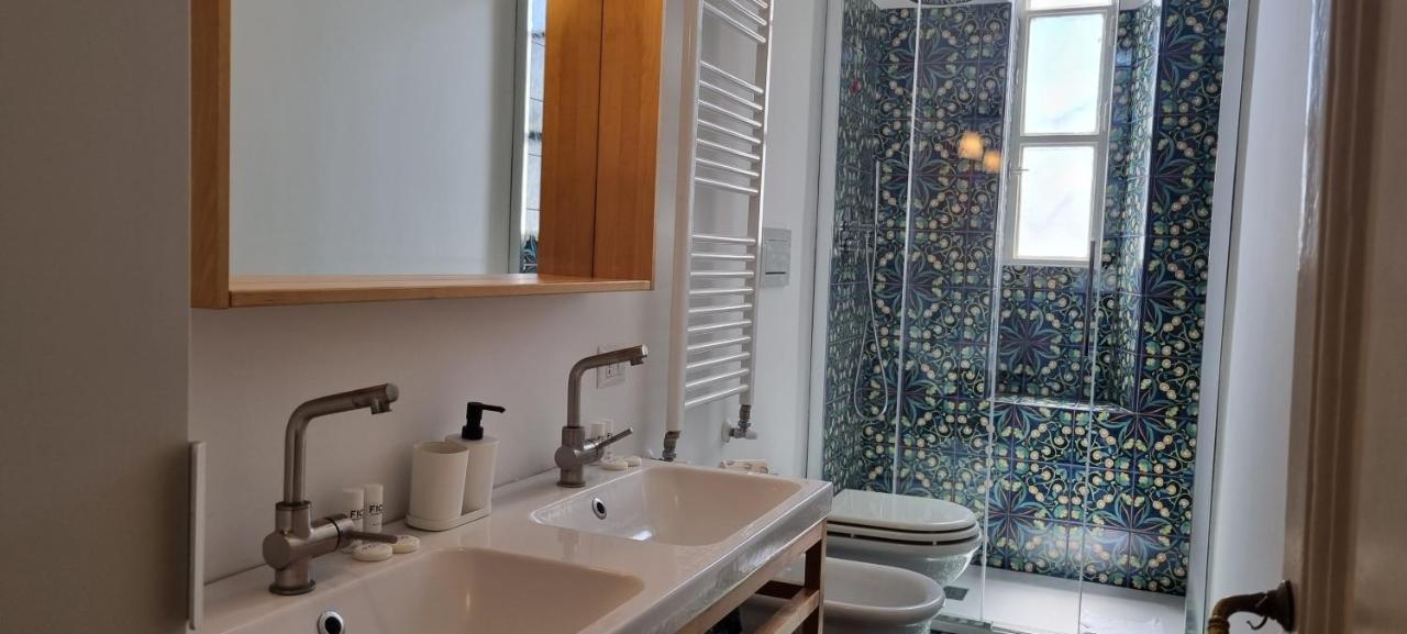 Joivy Light Flat Near Mudec Apartment Milan Luaran gambar